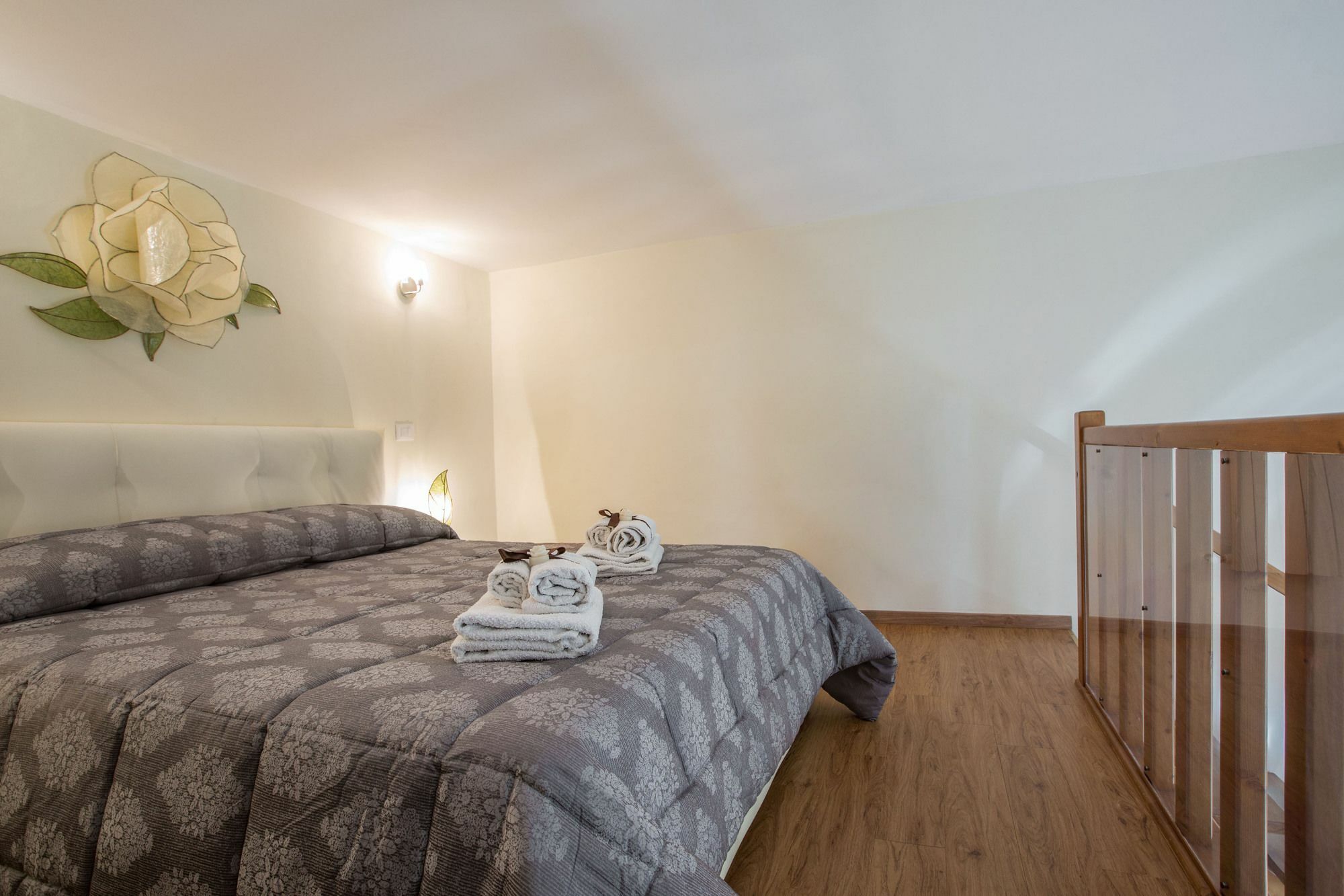 Charming Suite Cavour Heart Of Флоренция Экстерьер фото